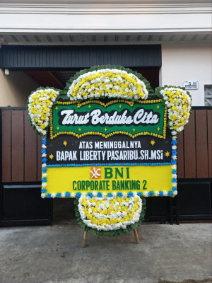 Papan Bunga Duka di Kebon Kelapa