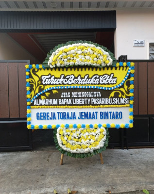 Papan Bunga Duka di Kebon Kelapa